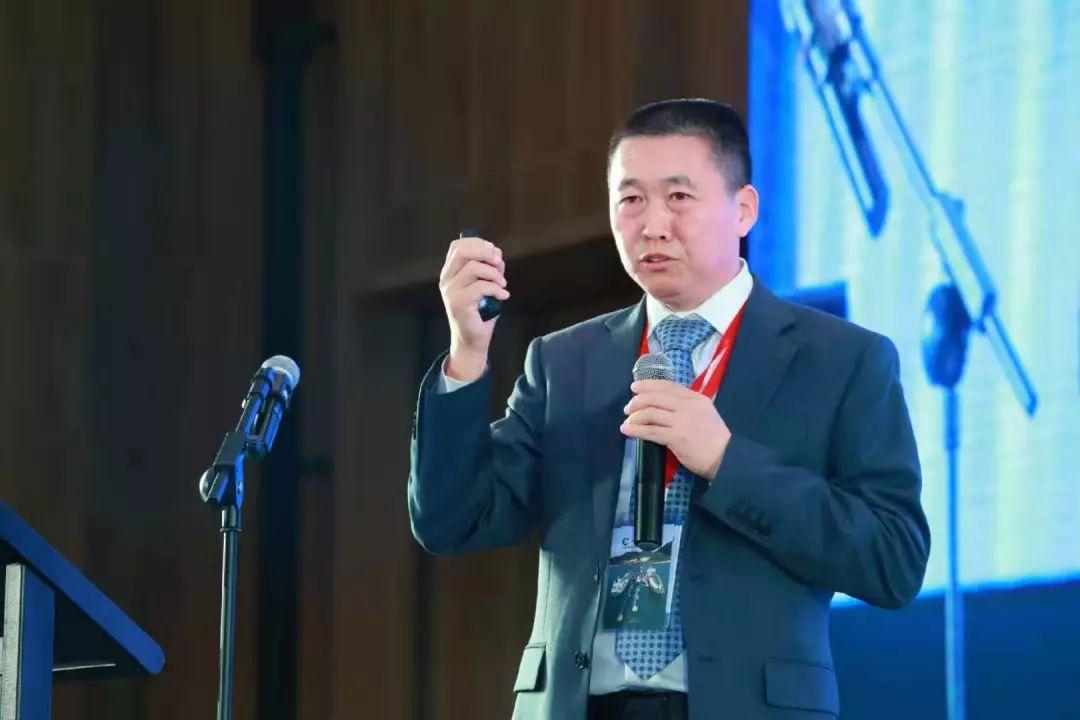 新奥2025资料大全最新版本精选解析及在幼儿园中的落实与策略新奥2025资料大全最新版本精选解析、落实与策略 幼儿园